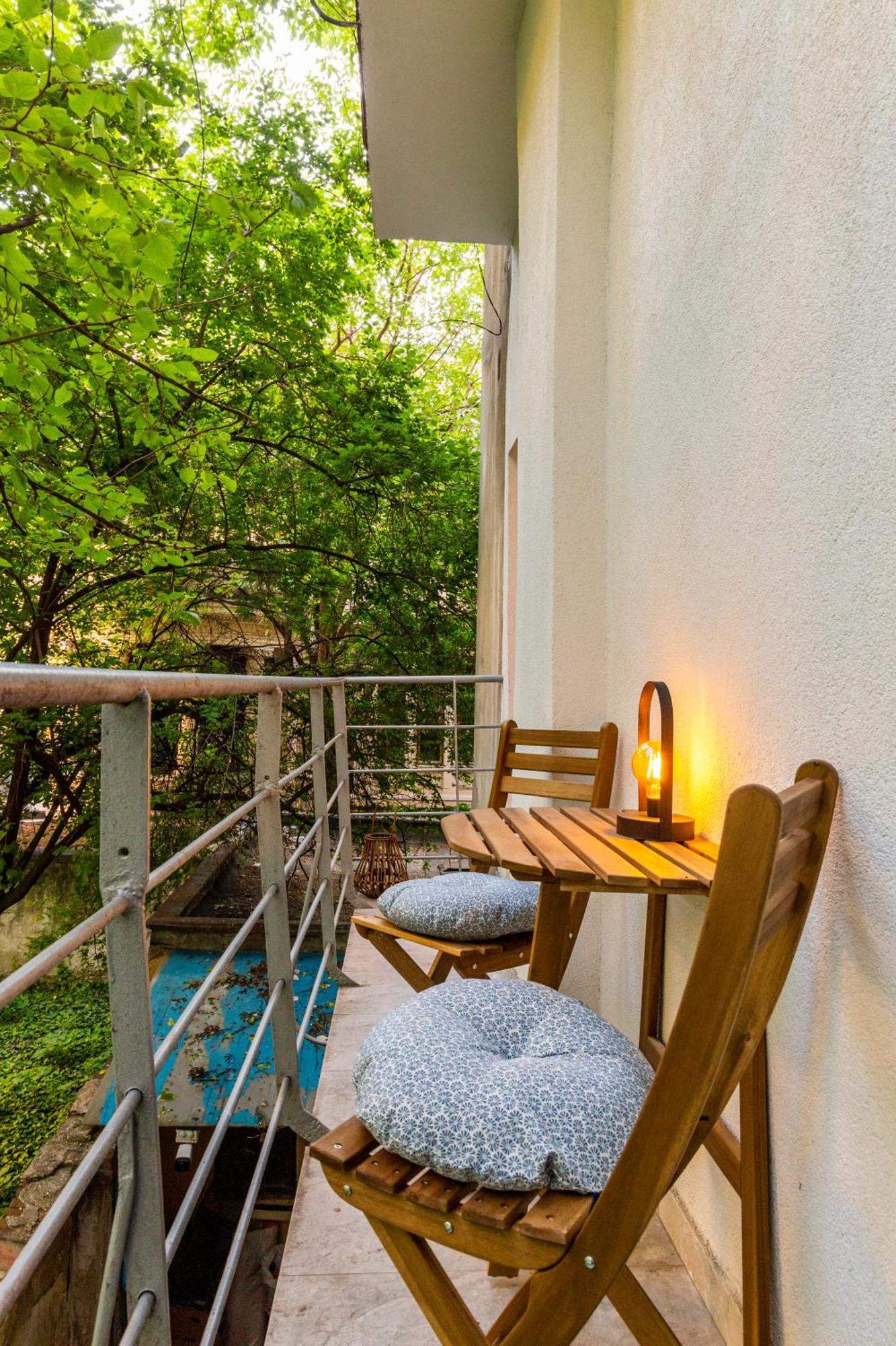 Tova Pearl - Cozy, Modern 2br Apt, Dt, Ultracentral, Chabad Across Street, 20 Min Walk To Old Town Apartamento